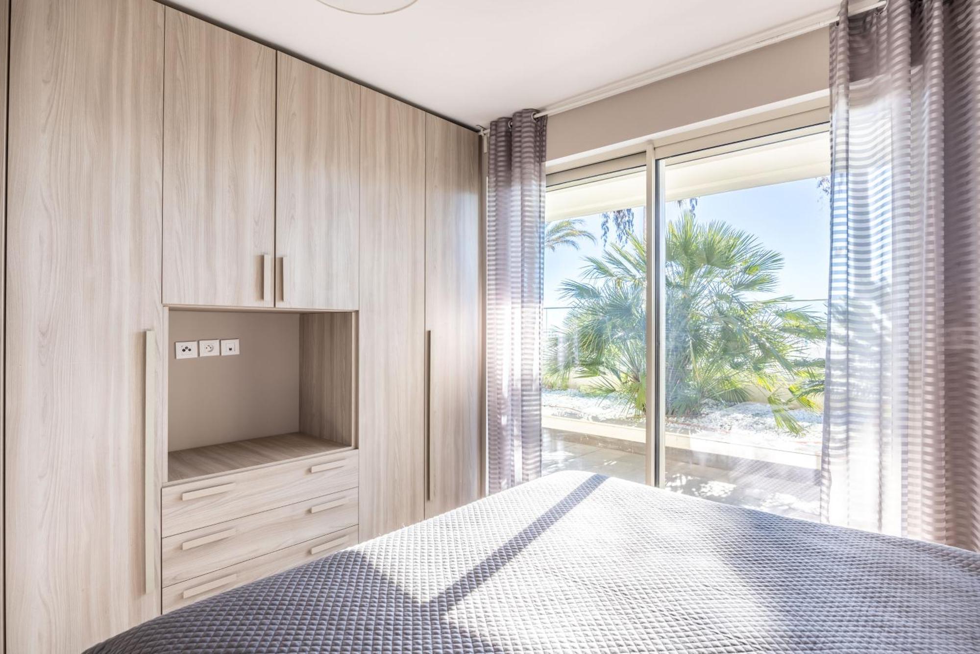 Le Midi 8 By Estates Cannes Exterior photo