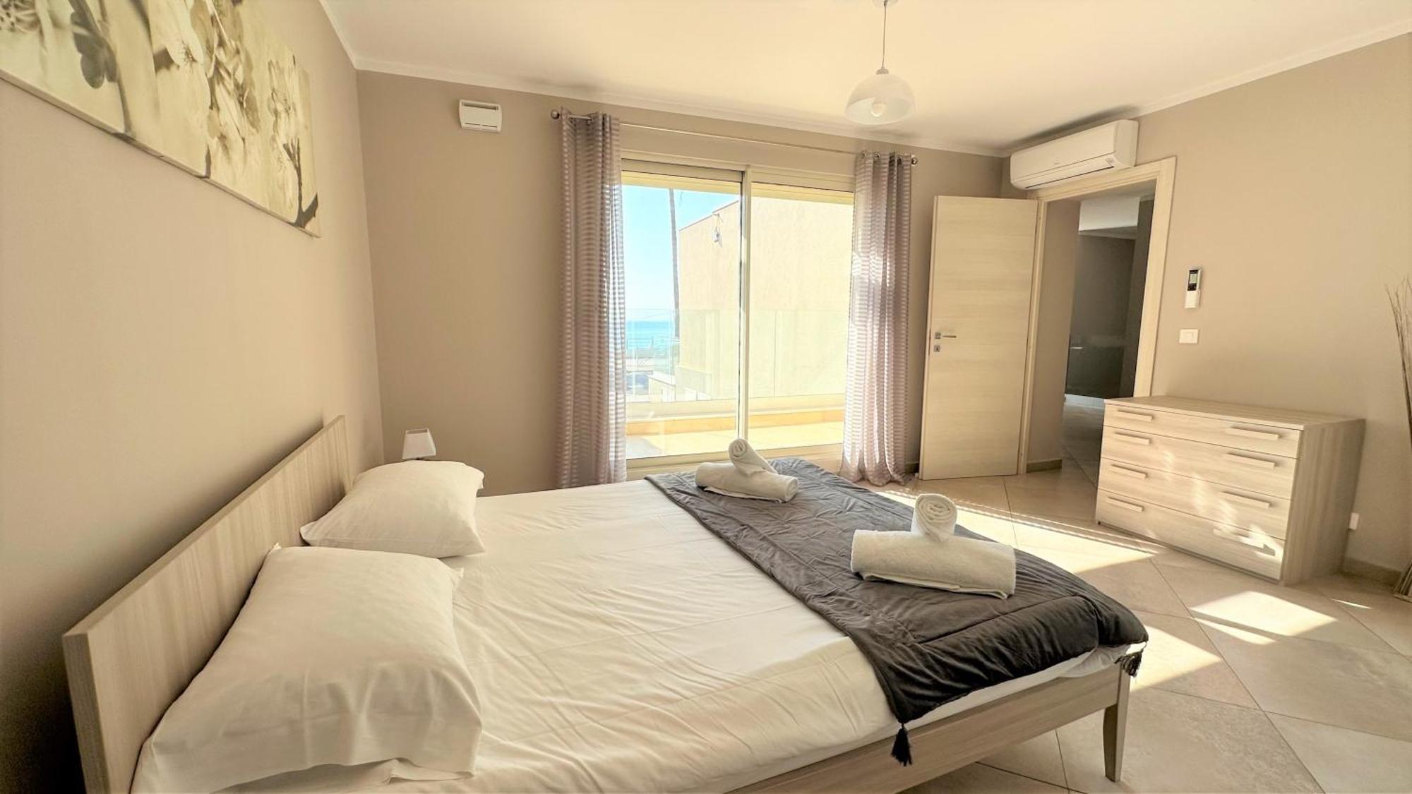 Le Midi 8 By Estates Cannes Exterior photo